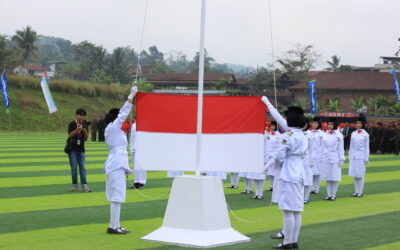 Merah Putih Berkibar, Kreativitas Warga Menggelegar: Kemutug Lor Rayakan HUT RI ke-81, dari Upacara hingga Karnaval