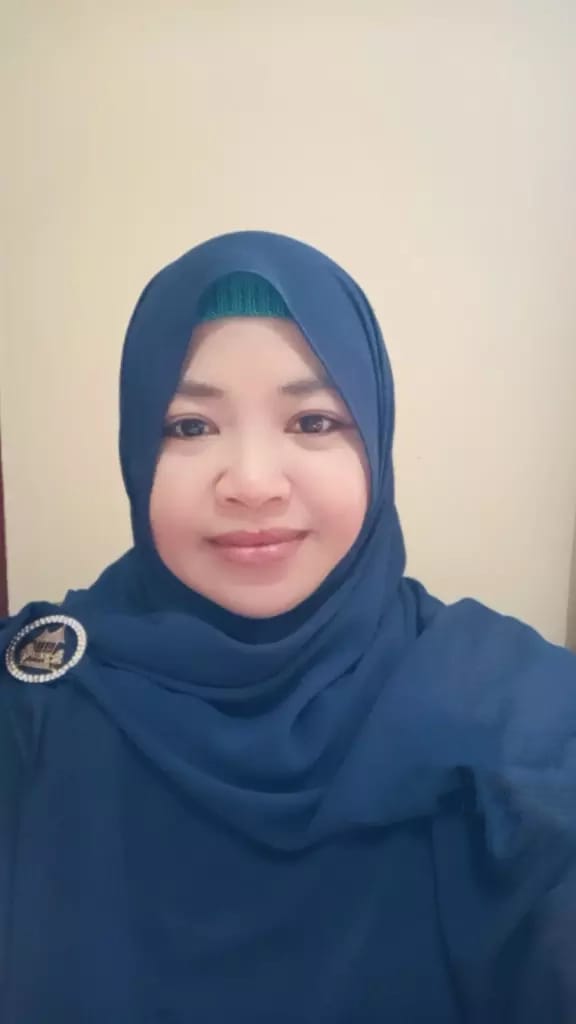 TRI WAHYUNI KARTIKASARI