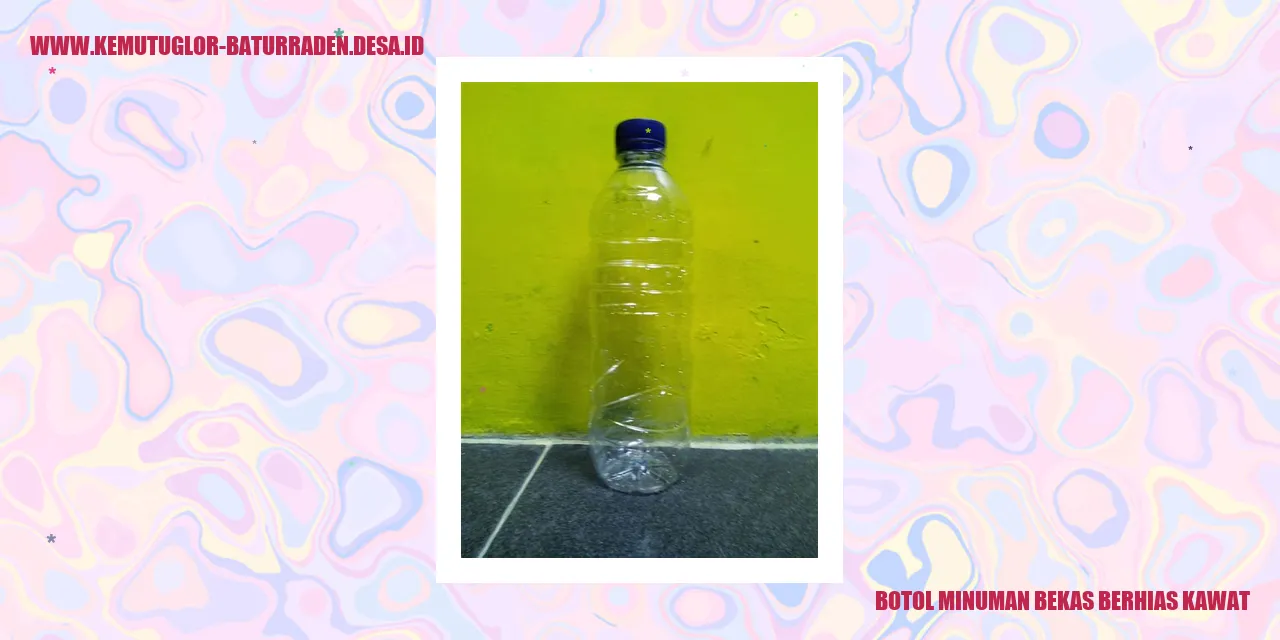 Botol Minuman Bekas Berhias Kawat