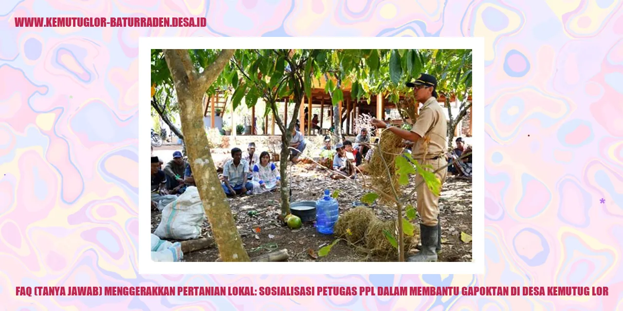 Petugas PPL membantu petani di desa Kemutug Lor