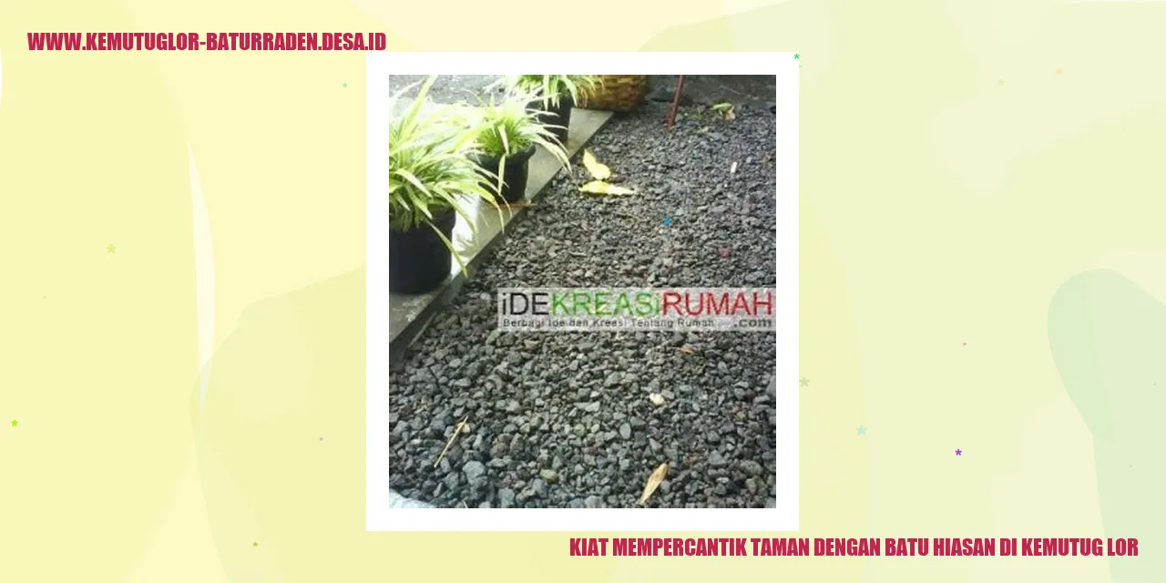 Jalan setapak dengan batu hiasan